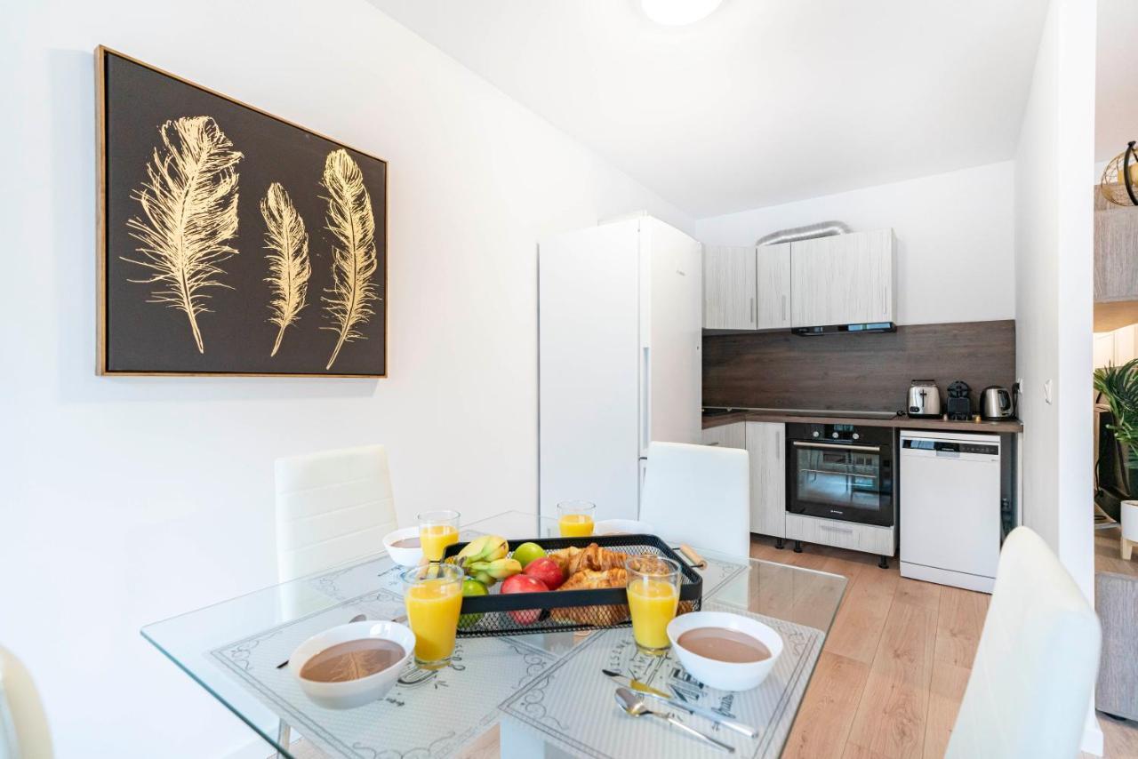 מנטון Appartement Neuf - Proche Mer Et Centre-Ville - Ac מראה חיצוני תמונה